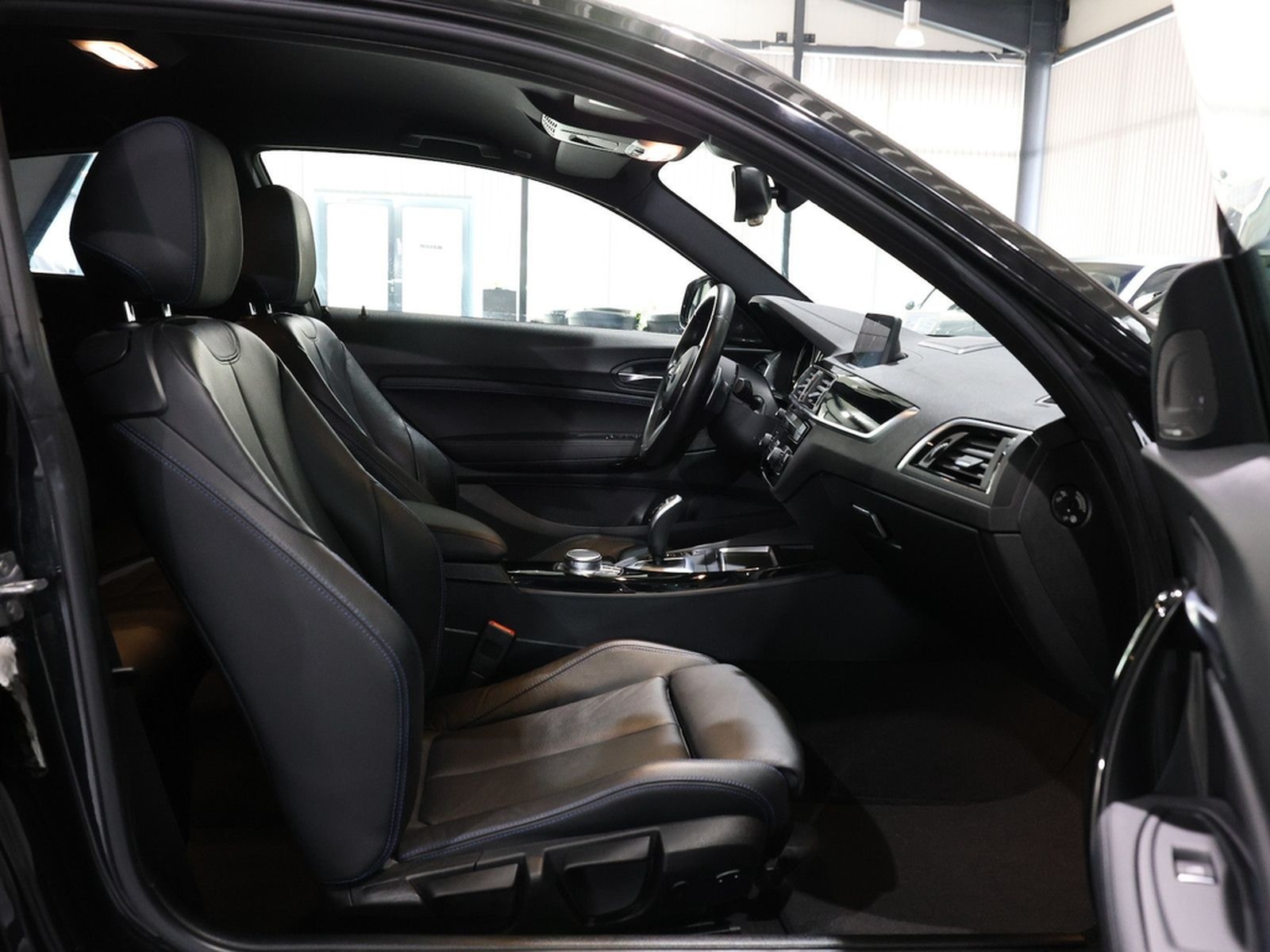 BMW 120i M-SPORT EDITION SHADOW LED,LEDER,NAVI-KAM foto 16