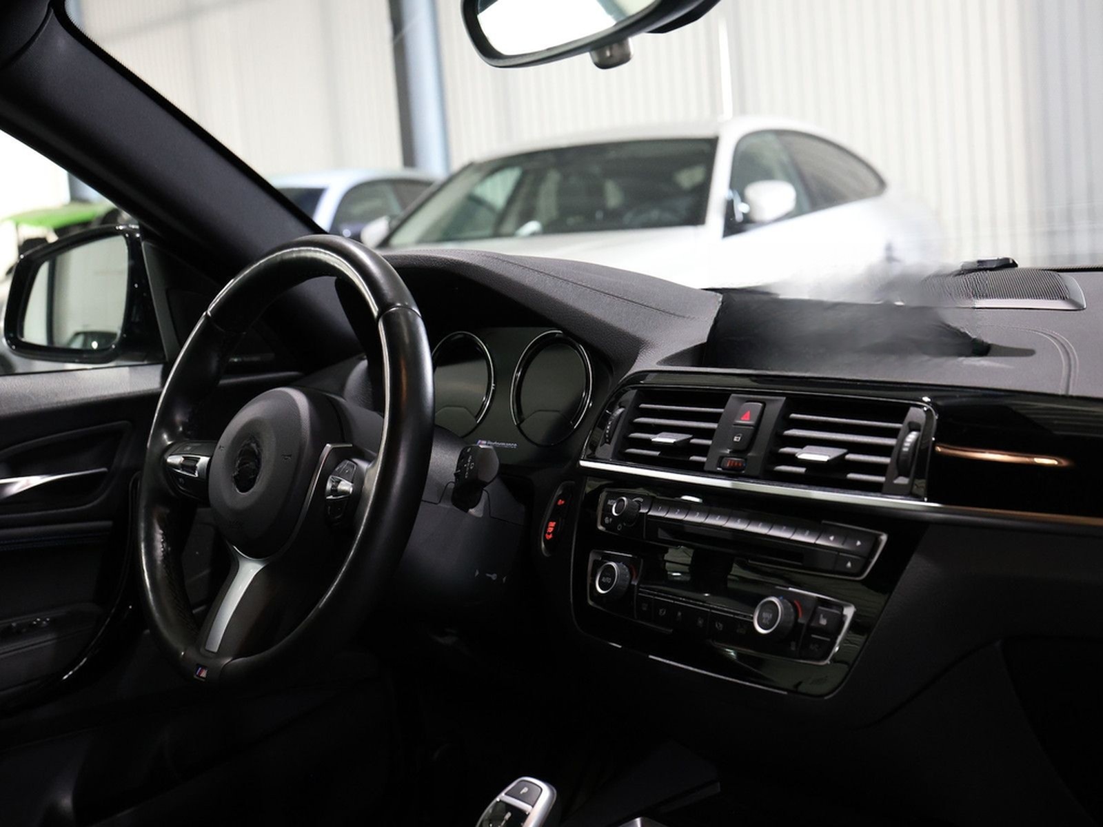 BMW 120i M-SPORT EDITION SHADOW LED,LEDER,NAVI-KAM foto 18