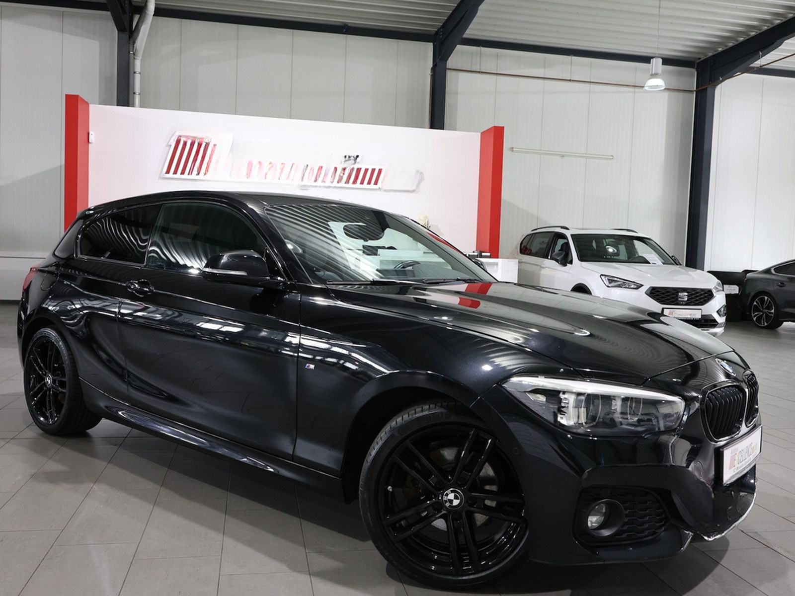 BMW 120i M-SPORT EDITION SHADOW LED,LEDER,NAVI-KAM foto 3