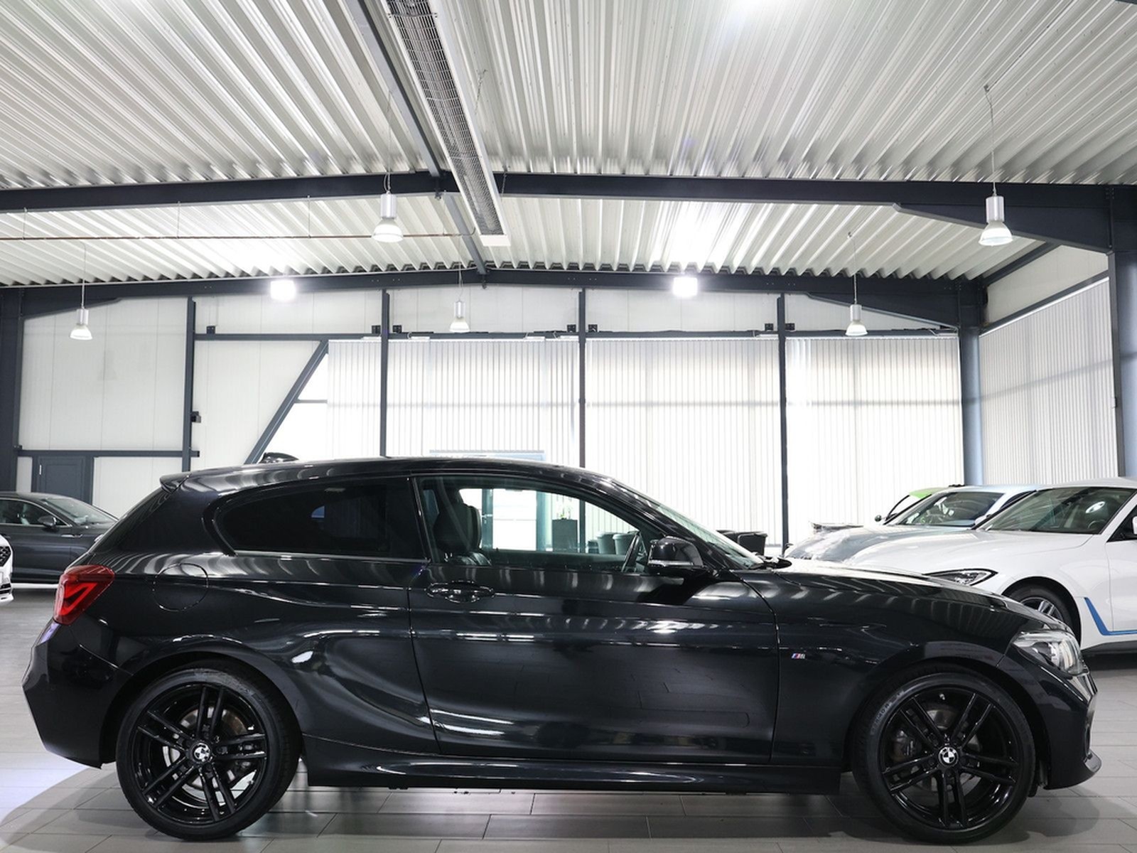 BMW 120i M-SPORT EDITION SHADOW LED,LEDER,NAVI-KAM foto 8
