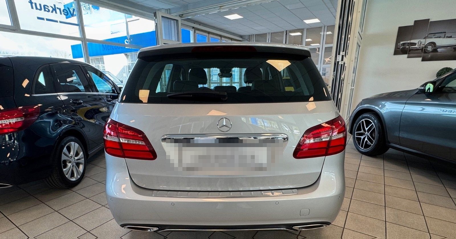 Mercedes-Benz B 200 Urban 7G-DCT LED AHK SHZ TWA Memory foto 5