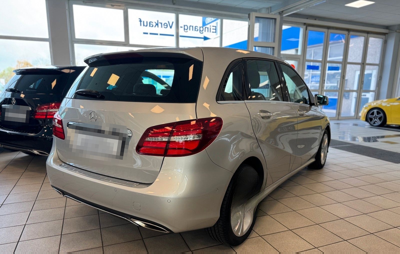 Mercedes-Benz B 200 Urban 7G-DCT LED AHK SHZ TWA Memory foto 7