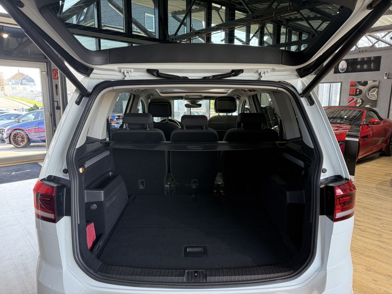 Volkswagen Touran R-Line DSG*PANO*ACC*LED*MASSAGE* foto 11