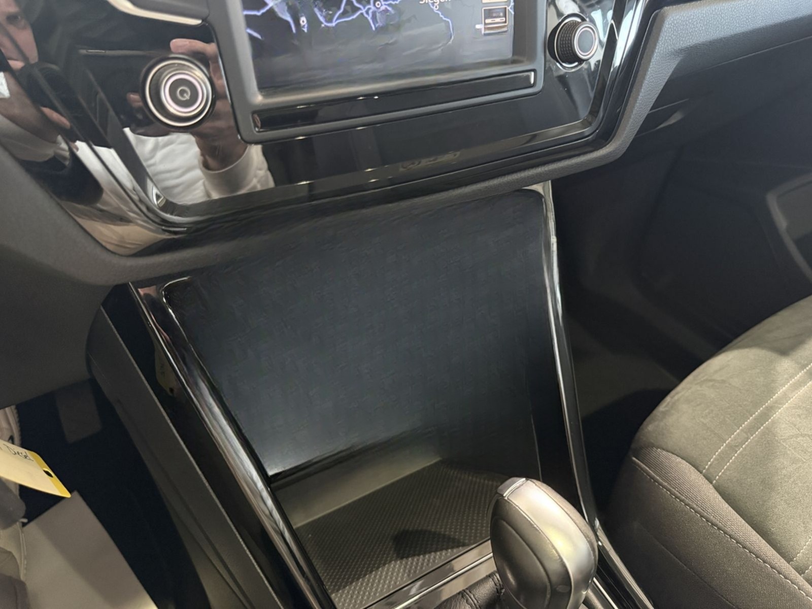 Volkswagen Touran R-Line DSG*PANO*ACC*LED*MASSAGE* foto 21