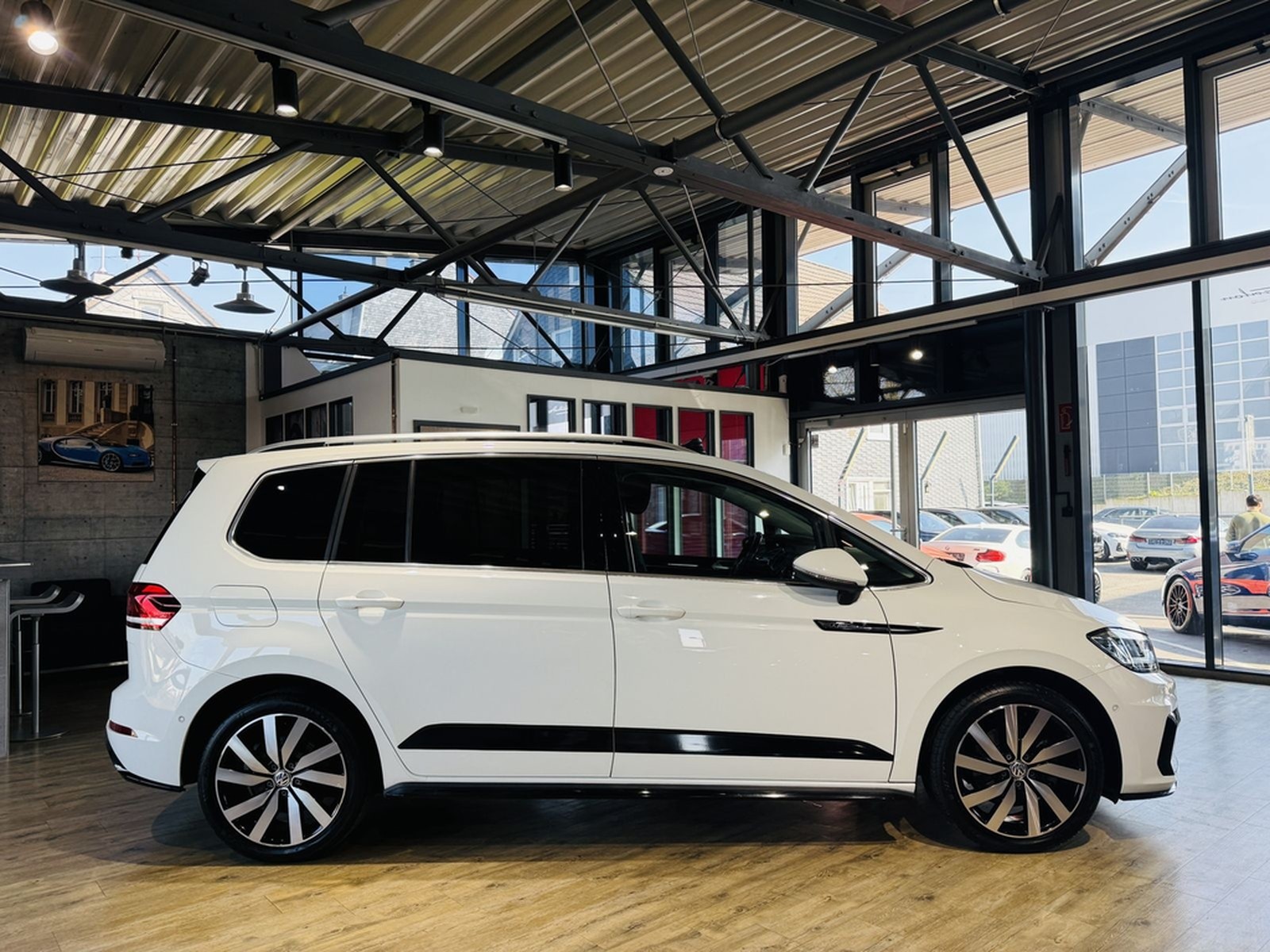 Volkswagen Touran R-Line DSG*PANO*ACC*LED*MASSAGE* foto 7