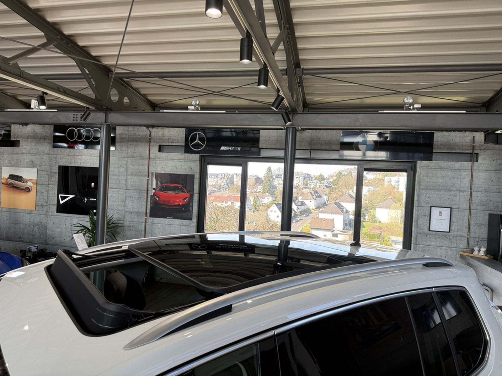Volkswagen Touran R-Line DSG*PANO*ACC*LED*MASSAGE* foto 10