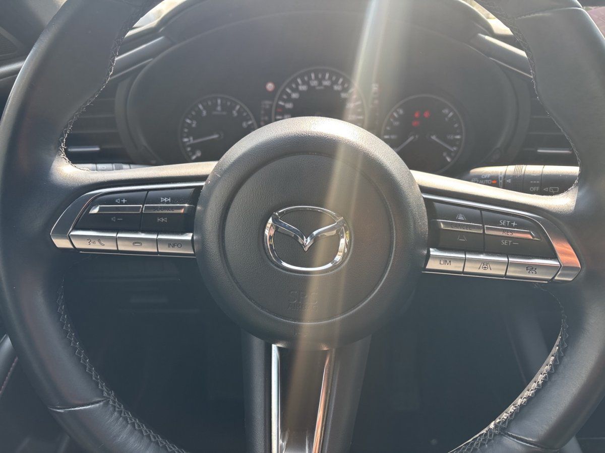 Mazda 3 5-Türer Homura SKYACTIV-G 2.0 M Hybrid *Premiu foto 12