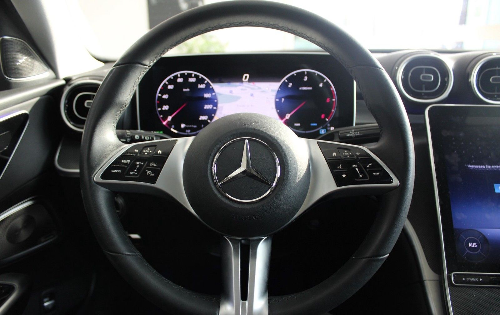 Mercedes-Benz C 220 T d 9G-TRONIC Avantgarde *PANORAMA*360 KAM foto 17