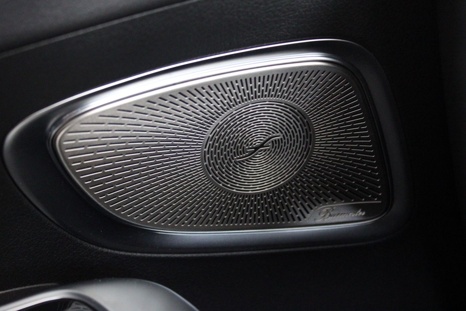Mercedes-Benz C 220 T d 9G-TRONIC Avantgarde *PANORAMA*360 KAM foto 18