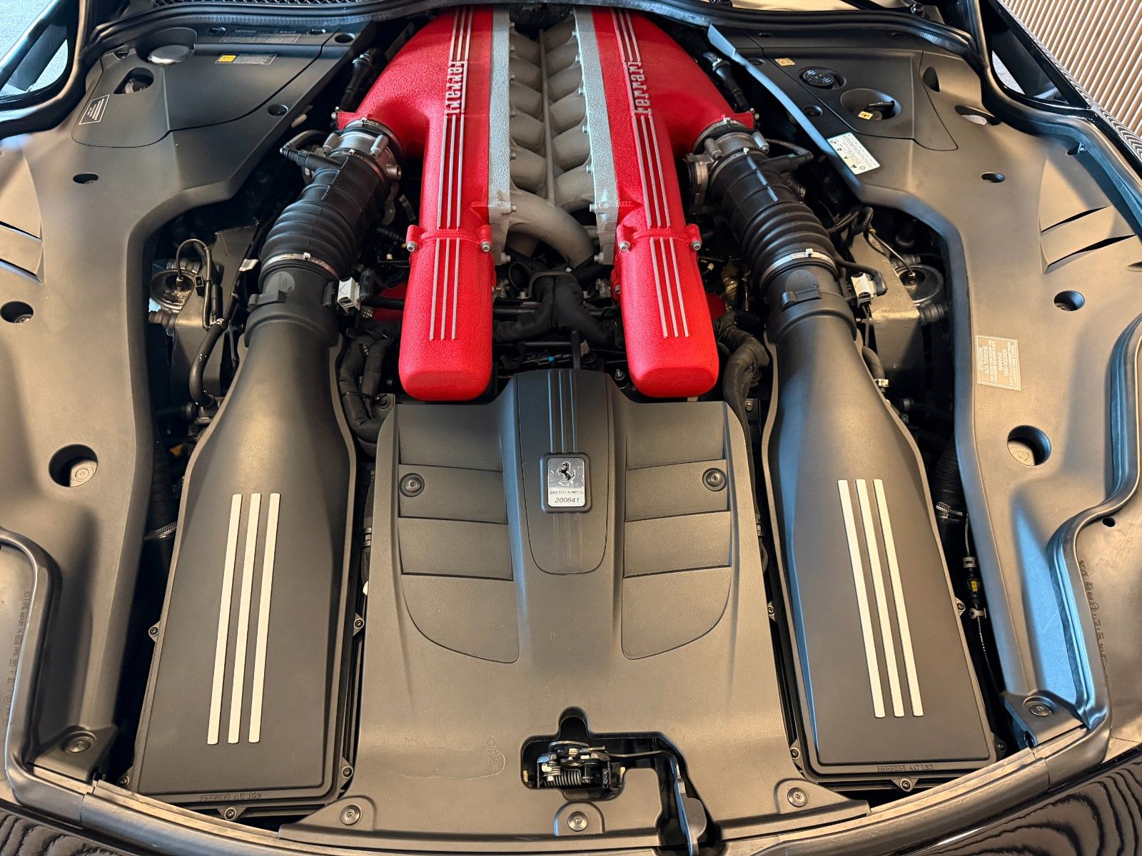 Ferrari Novitec Auspuff + Carbon Garantie 10/2028 foto 22