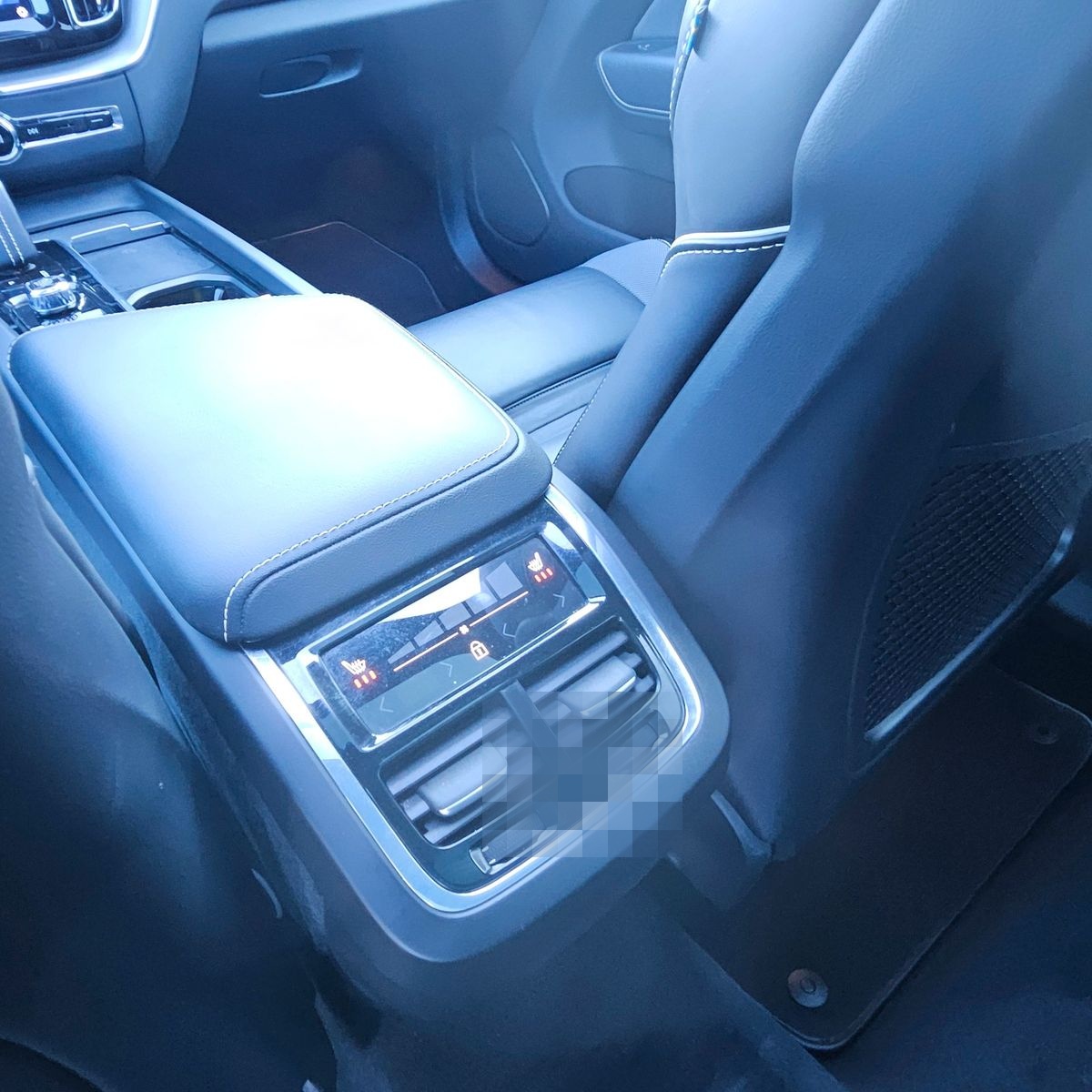 Volvo XC60 R Design*seltener B6!*AIRRIDE*22'*NP81t€ foto 12