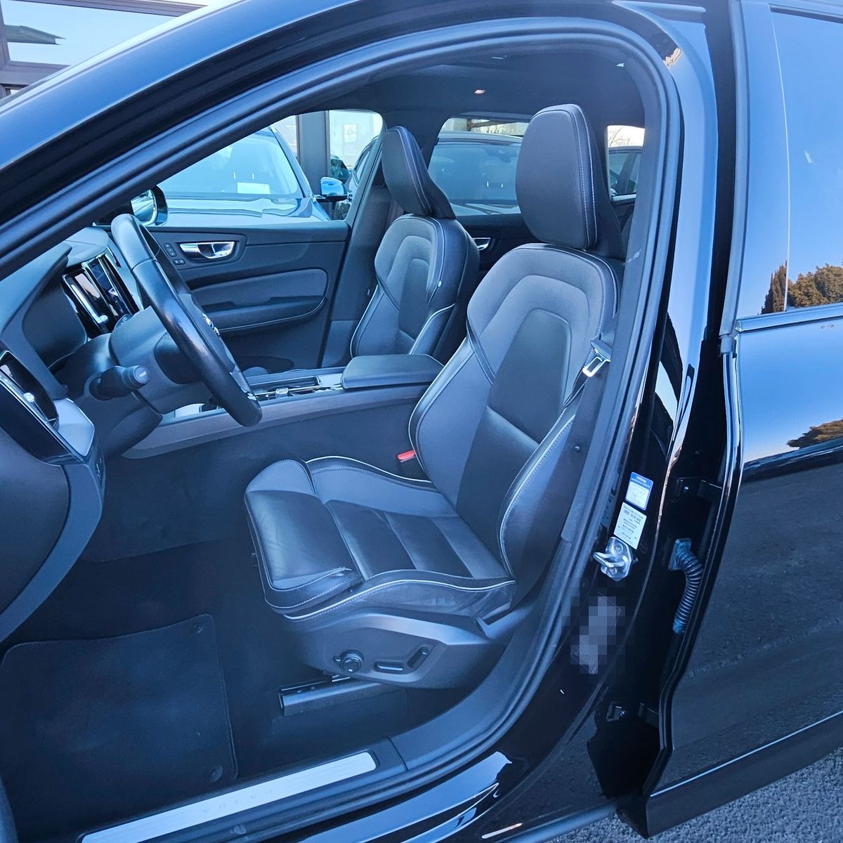 Volvo XC60 R Design*seltener B6!*AIRRIDE*22'*NP81t€ foto 14