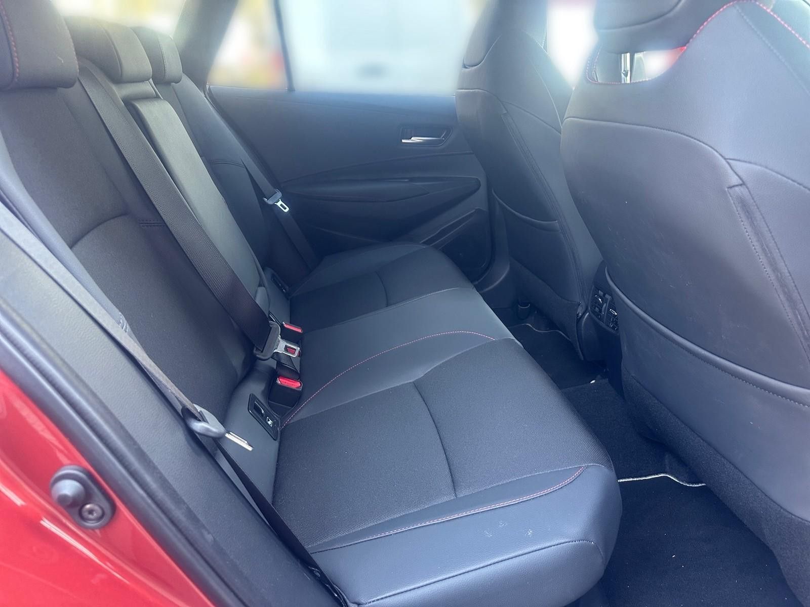 Toyota Corolla Touring Sports 2.0 Hybrid GR Sport foto 10