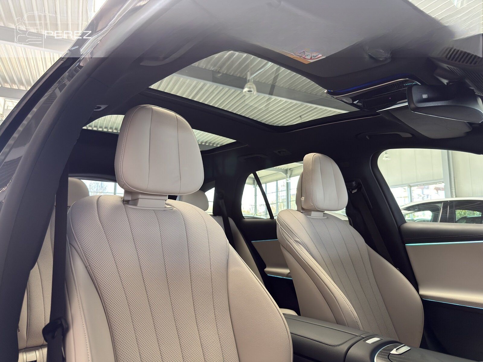 Mercedes-Benz E 300 T de 4M AMG PREM.+SUPERSCREEN-UVP:105.815€ foto 14