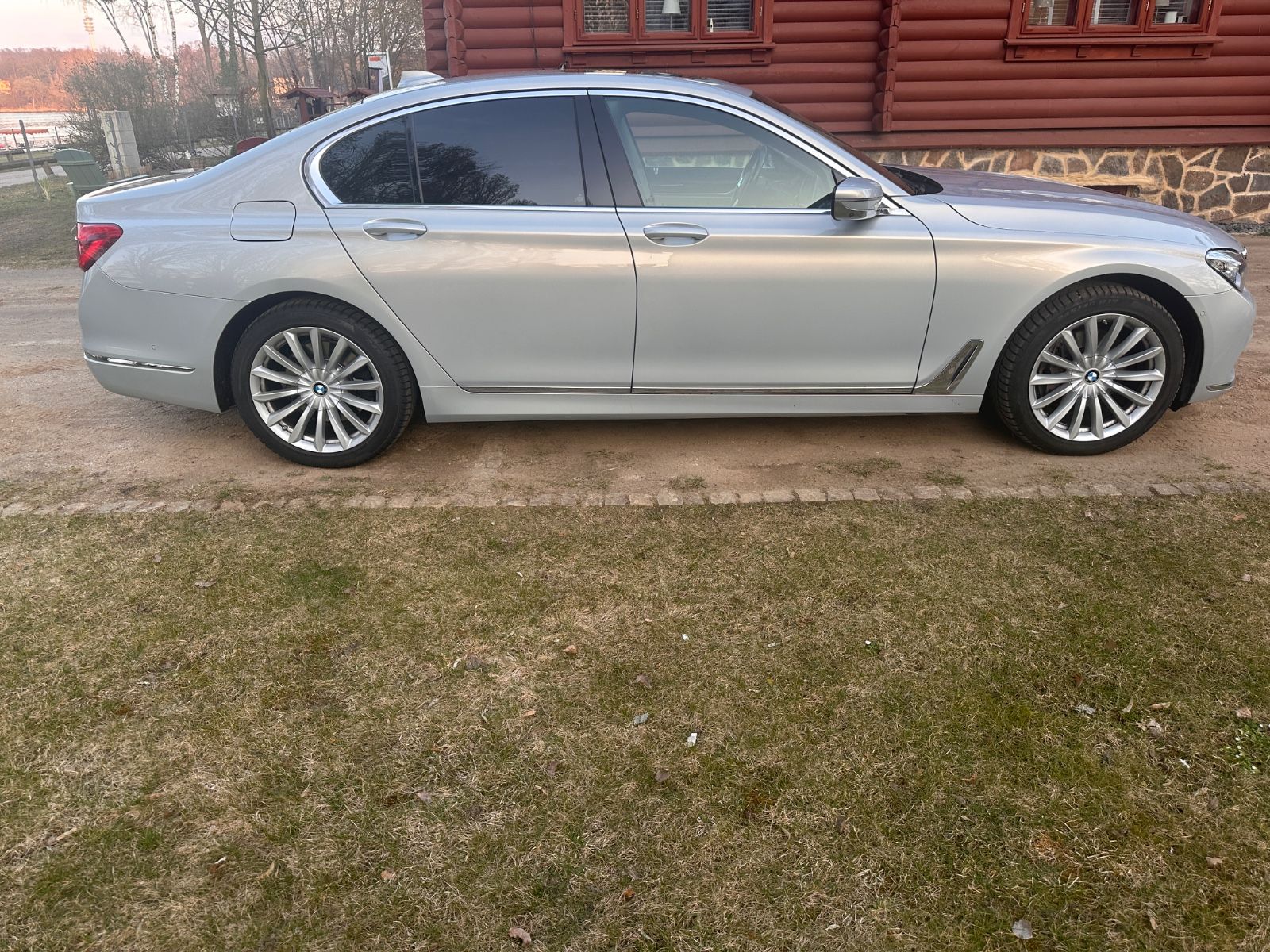 BMW 730d xDrive - BMW Individual foto 7