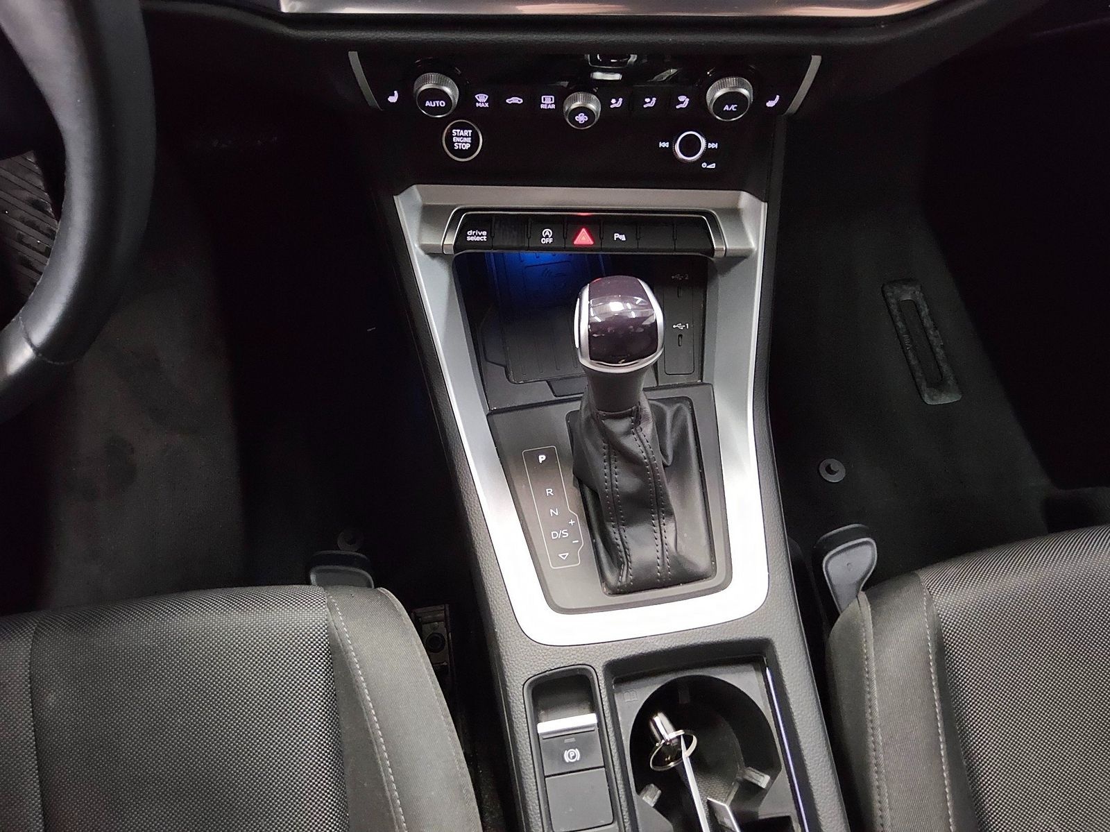 Audi Q3 Sportback 40 TDI S-Line Navi vc LED Sonos RFK foto 6