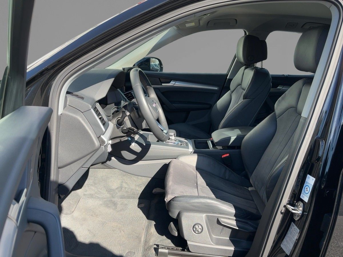 Audi Q5 TFSIe S line 55 quattro S tronic AHZV Head-up foto 8
