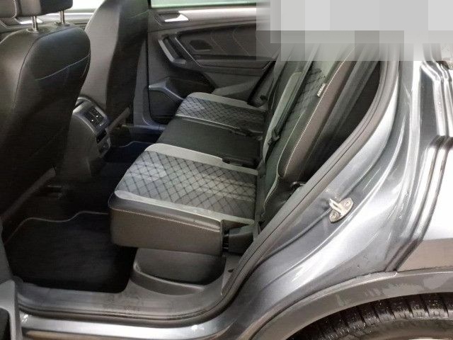 Volkswagen Tiguan Allspace R-Line TDI 4M DSG *Black Style* foto 6