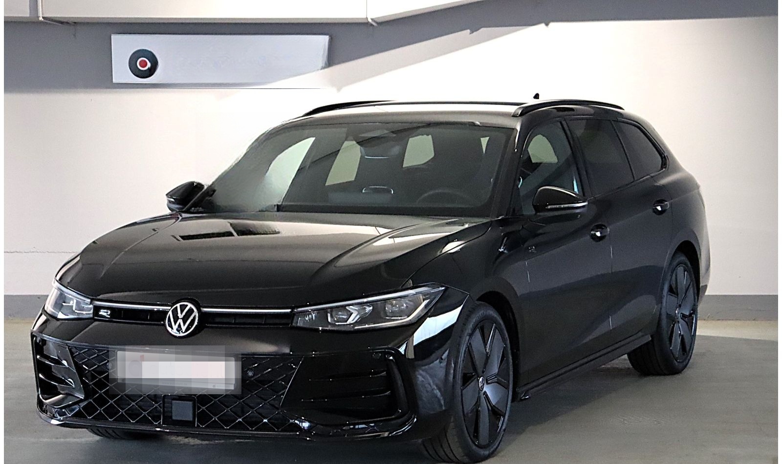 Volkswagen Passat Variant 2,0 l R-Line TDI DSG*AnH*SitzH foto 2