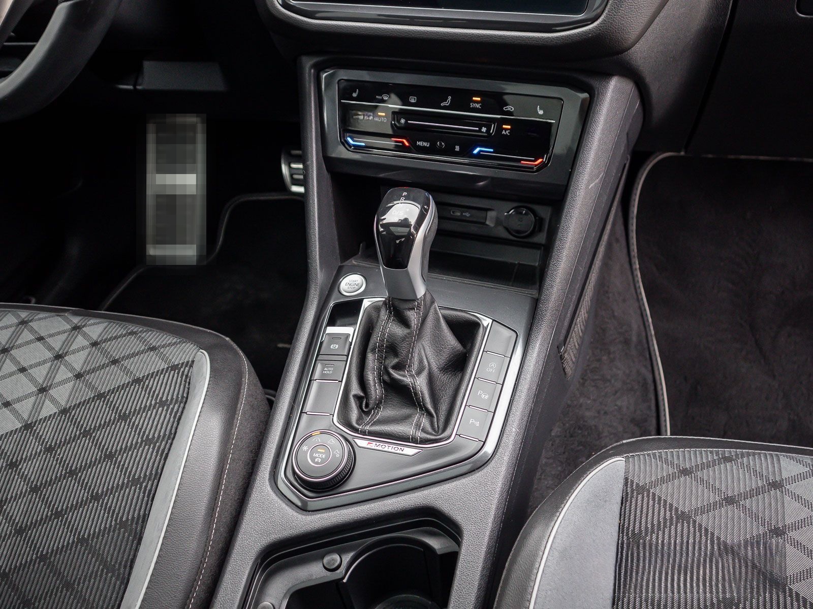 Volkswagen Tiguan Allspace 2.0 TSI R-Line 4motion BlackStyl foto 16