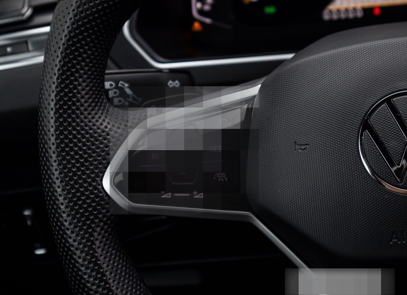 Volkswagen Tiguan Allspace 2.0 TSI R-Line 4motion BlackStyl foto 20