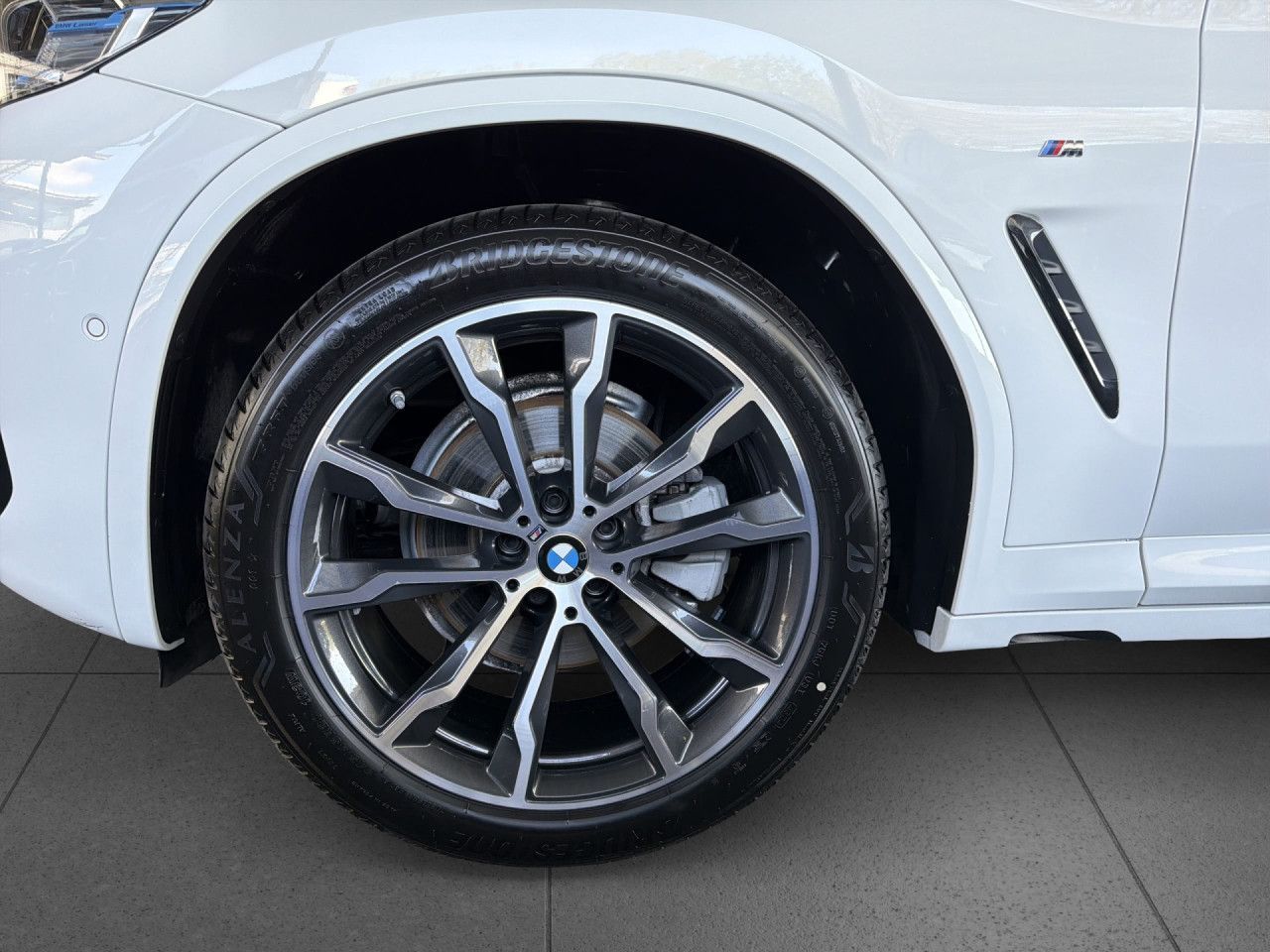 BMW X4 xDrive20i M SPORT Pano,AHK,Laser,HUD,Stop&Go foto 17