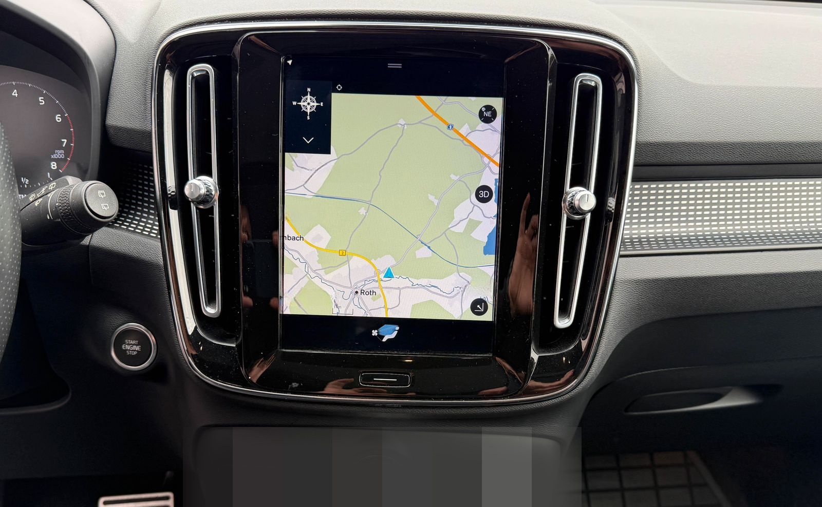 Volvo XC40 T5 R Design AWD NAVI/LED/AHK/360°/PANO foto 15