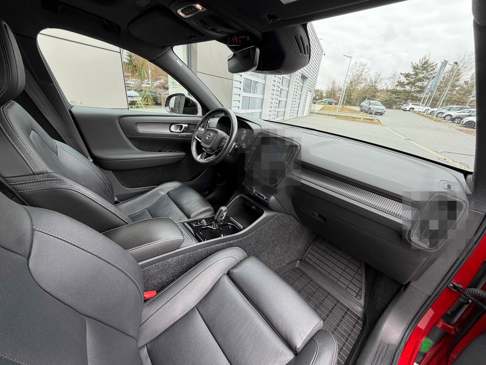 Volvo XC40 T5 R Design AWD NAVI/LED/AHK/360°/PANO foto 21