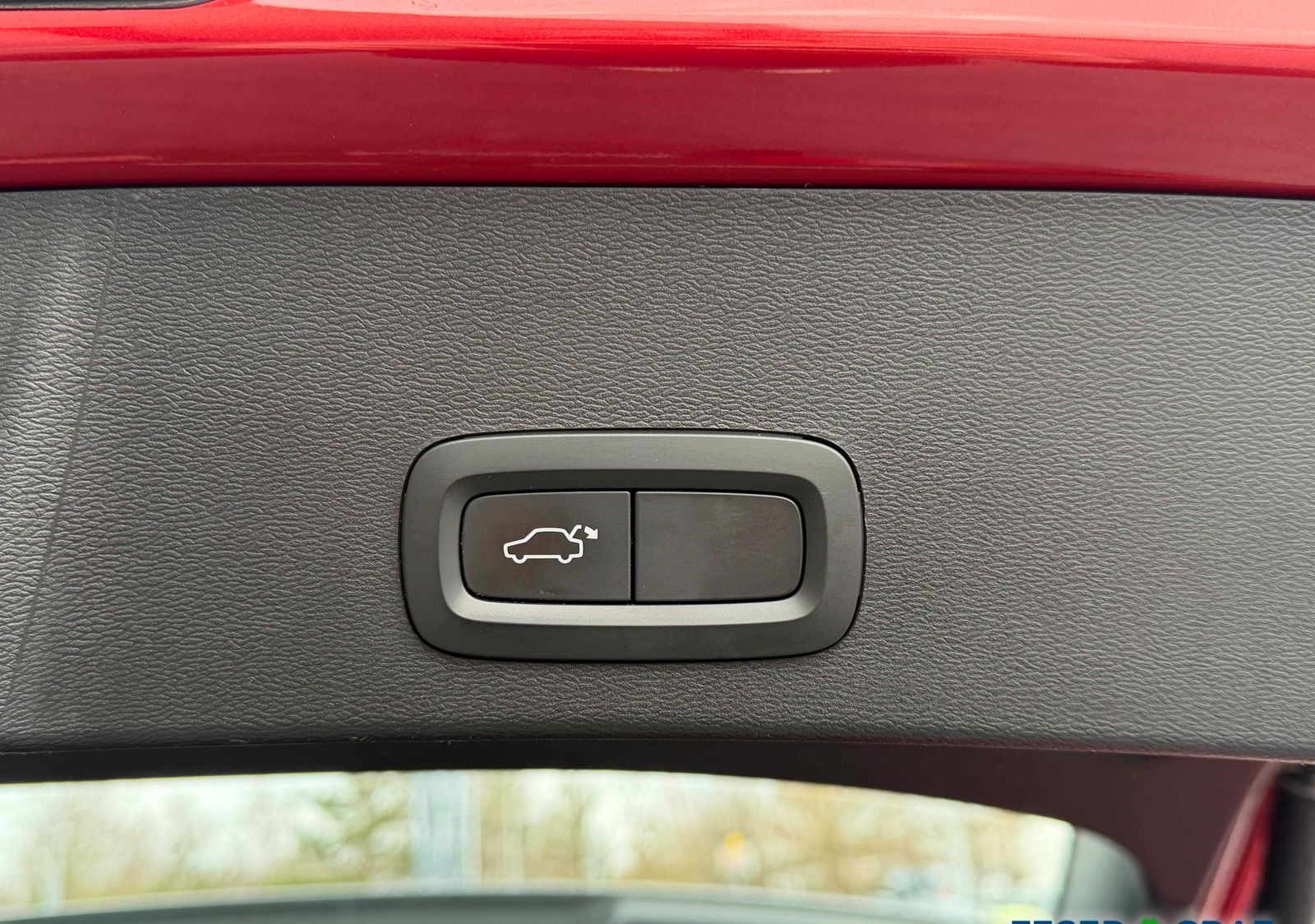 Volvo XC40 T5 R Design AWD NAVI/LED/AHK/360°/PANO foto 6