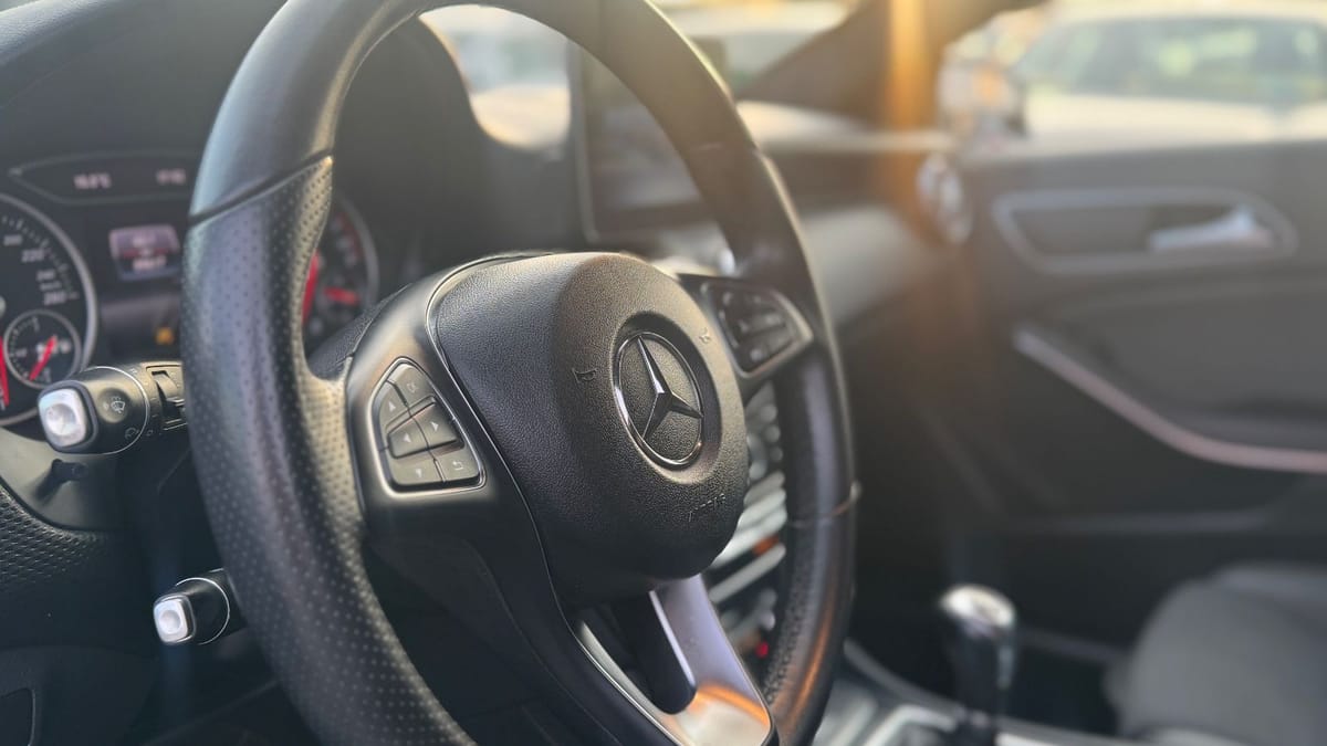 Mercedes-Benz A 180 AMG-Line | 2.HAND| 59.590KM | LED | KAMERA foto 14