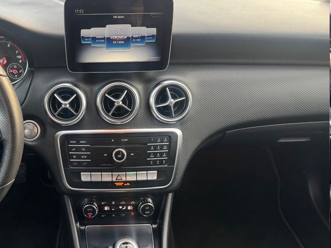 Mercedes-Benz A 180 AMG-Line | 2.HAND| 59.590KM | LED | KAMERA foto 18