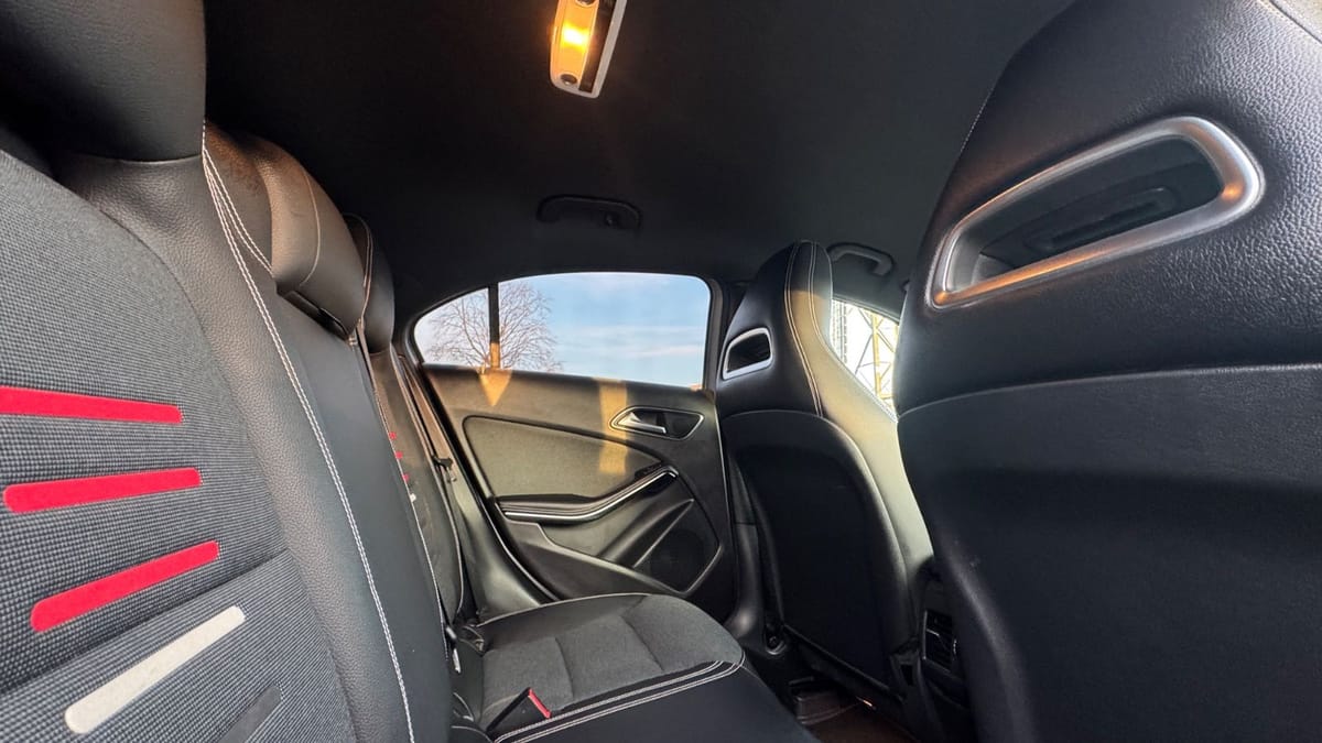 Mercedes-Benz A 180 AMG-Line | 2.HAND| 59.590KM | LED | KAMERA foto 20
