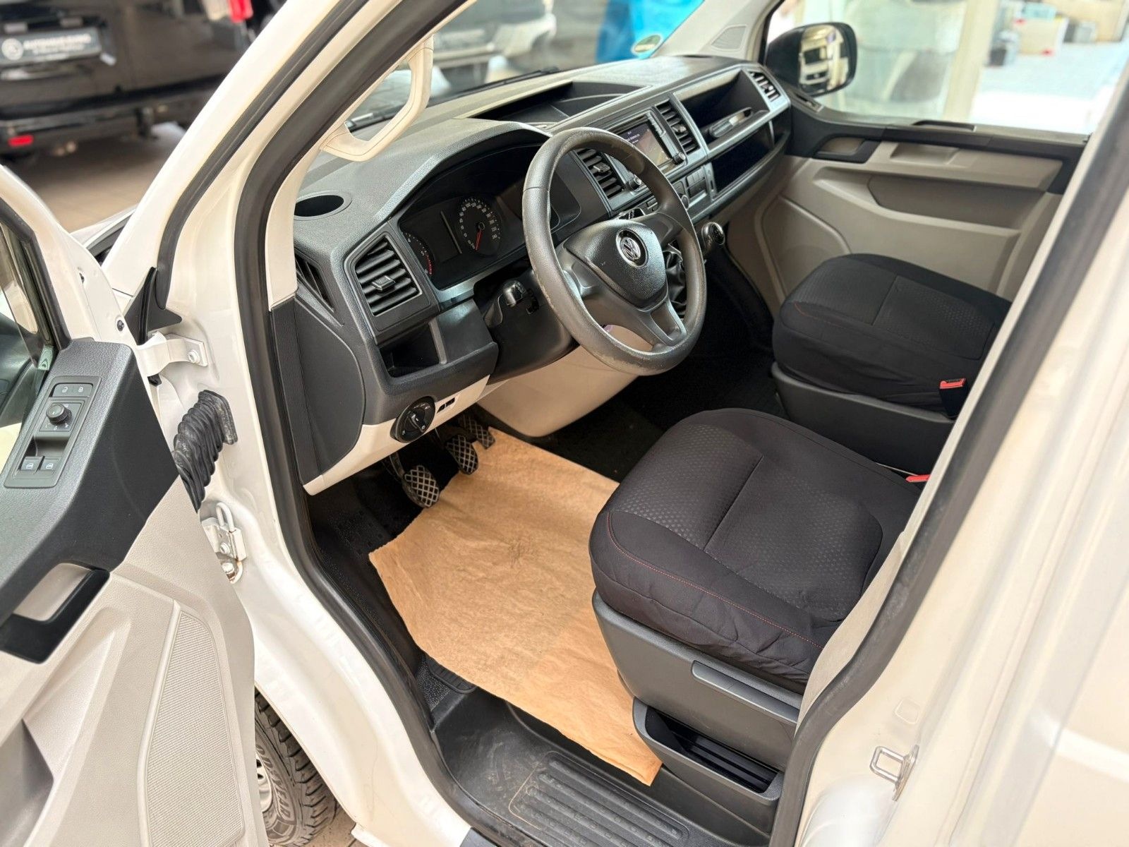 Volkswagen T6 Transporter/Fenster-Bus/Mixto 5-Sitzer/Lang/ foto 20