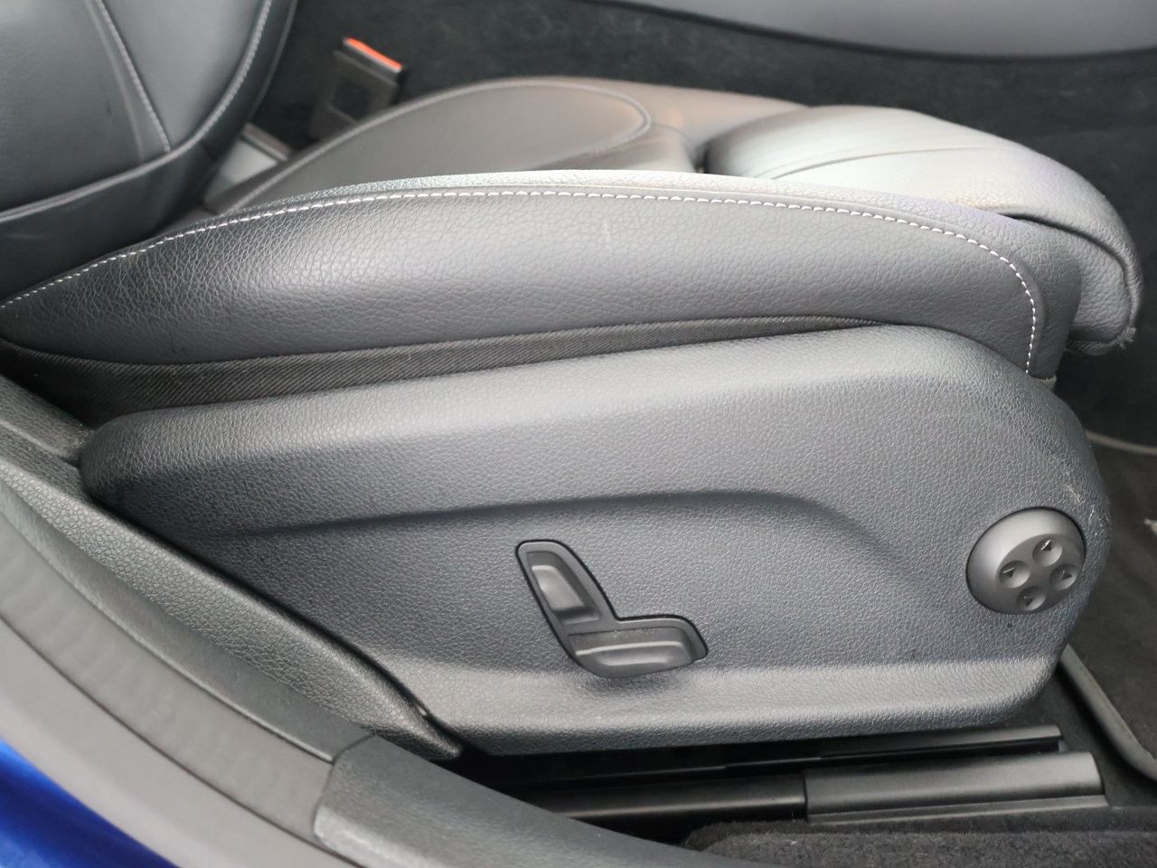 Mercedes-Benz CLS 300 d 4M Avantgarde Leder Airmatic 360 foto 16