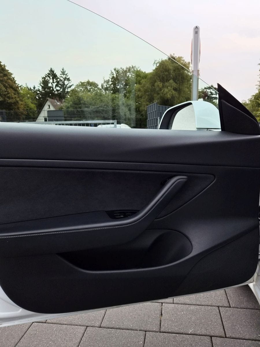 Tesla Model 3 Standard Range Plus RWD foto 11