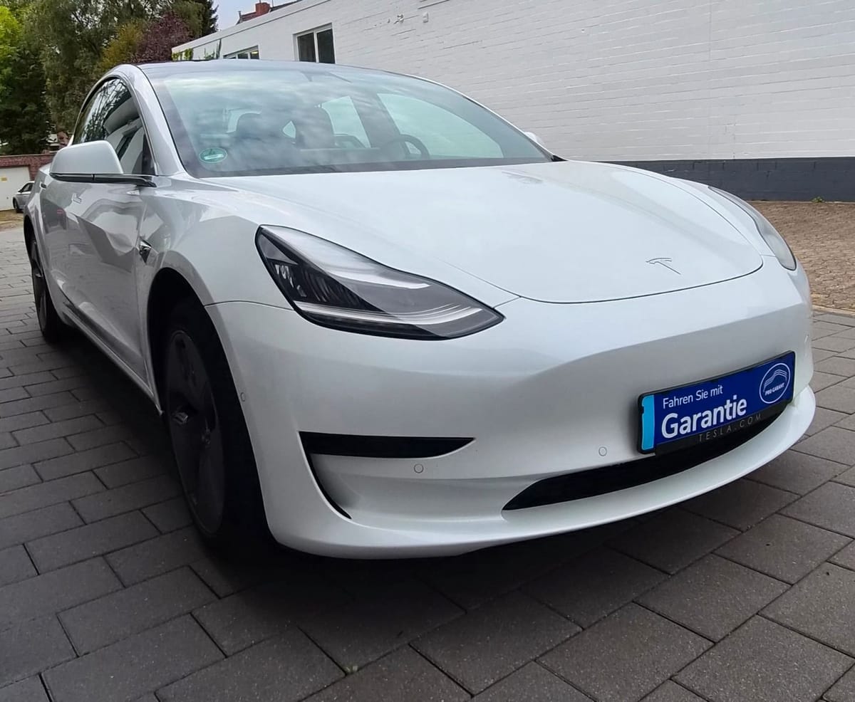 Tesla Model 3 Standard Range Plus RWD foto 3