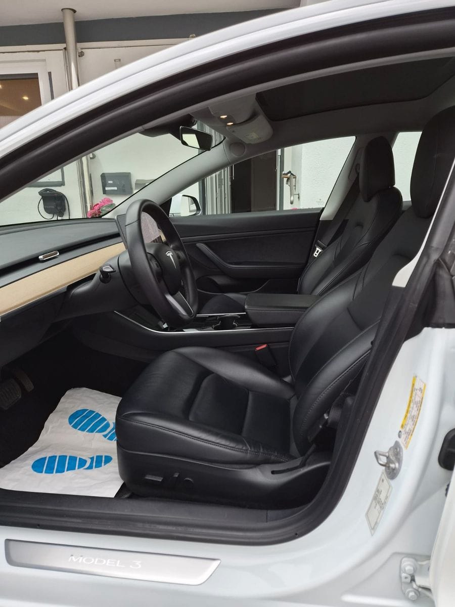Tesla Model 3 Standard Range Plus RWD foto 10