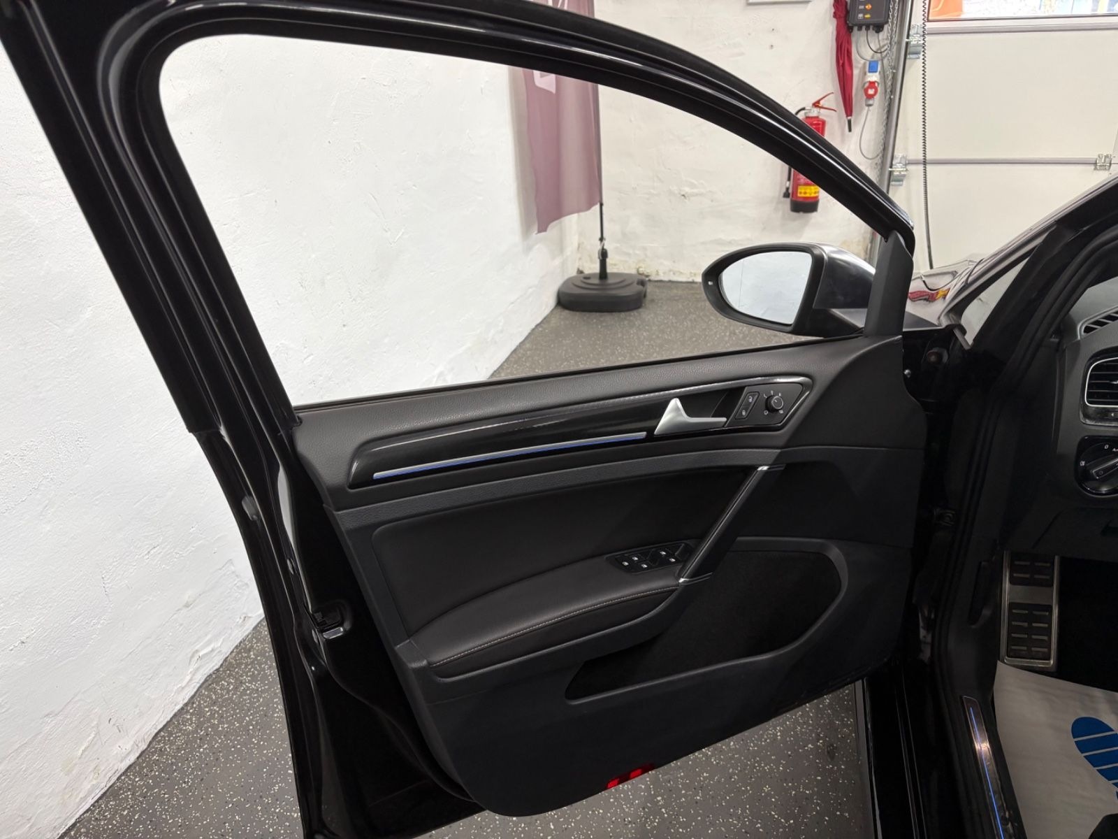 Volkswagen Golf DSG 4M.  -R- / Pano/Leder/Keyless/Vollausst foto 12