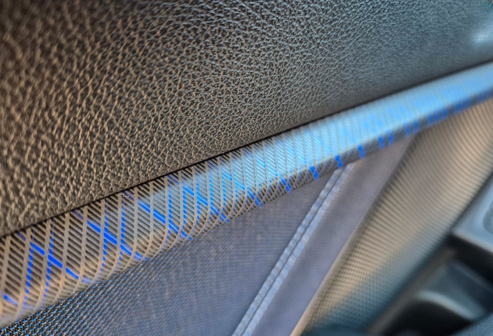 BMW 118 i Automatik*M Sport*Navi*AHK*Lenkradheizung* foto 13