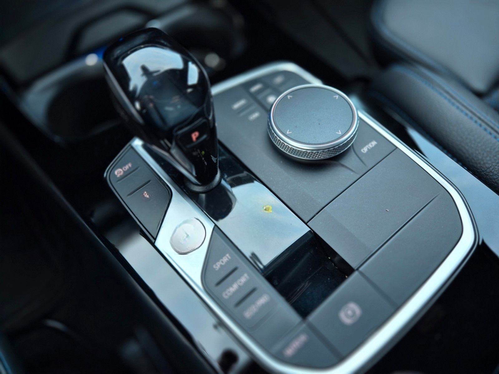 BMW 118 i Automatik*M Sport*Navi*AHK*Lenkradheizung* foto 19