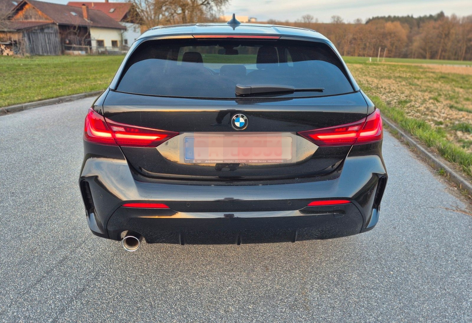 BMW 118 i Automatik*M Sport*Navi*AHK*Lenkradheizung* foto 4