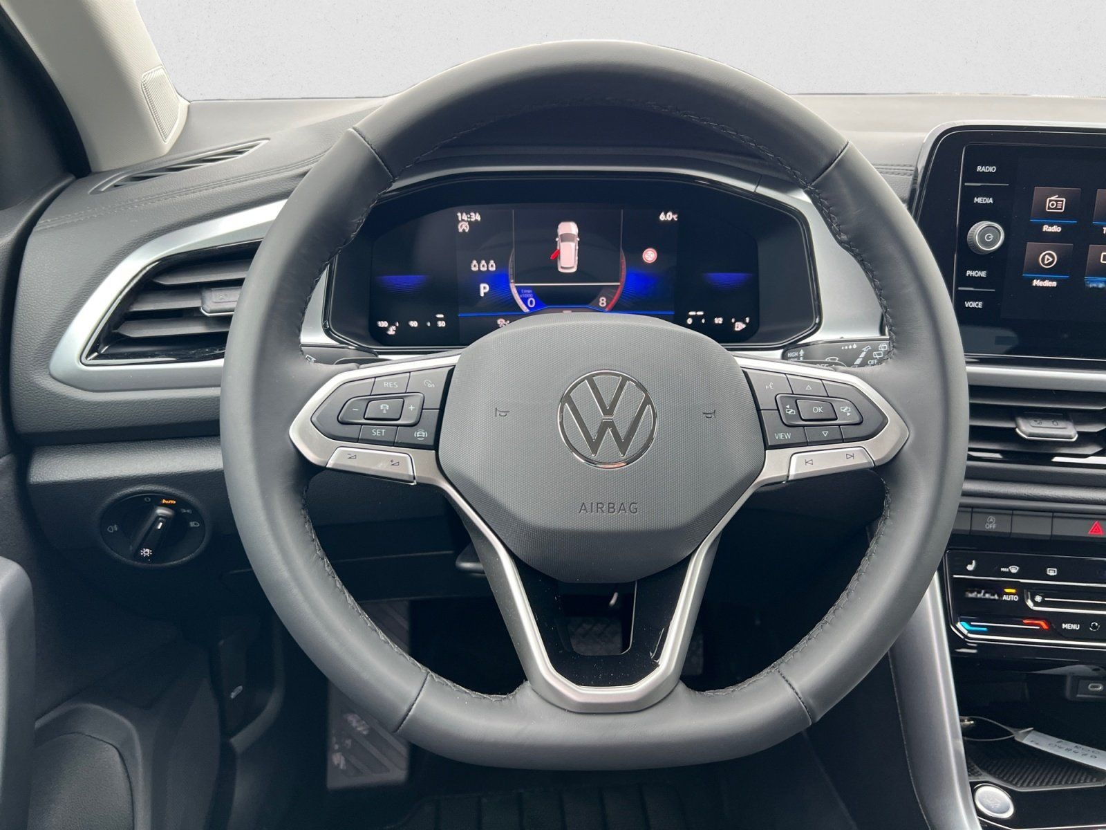 Volkswagen T-Roc Life TSI DSG|KAMERA|ACC|WINTERPAKET|APP-C. foto 14
