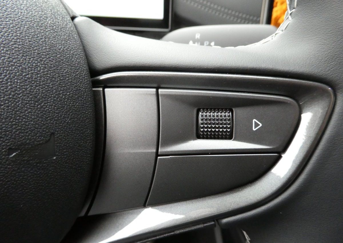 BYD Seal 6 DM-I Touring Comfort *Privacy*Pano*Leder* foto 24