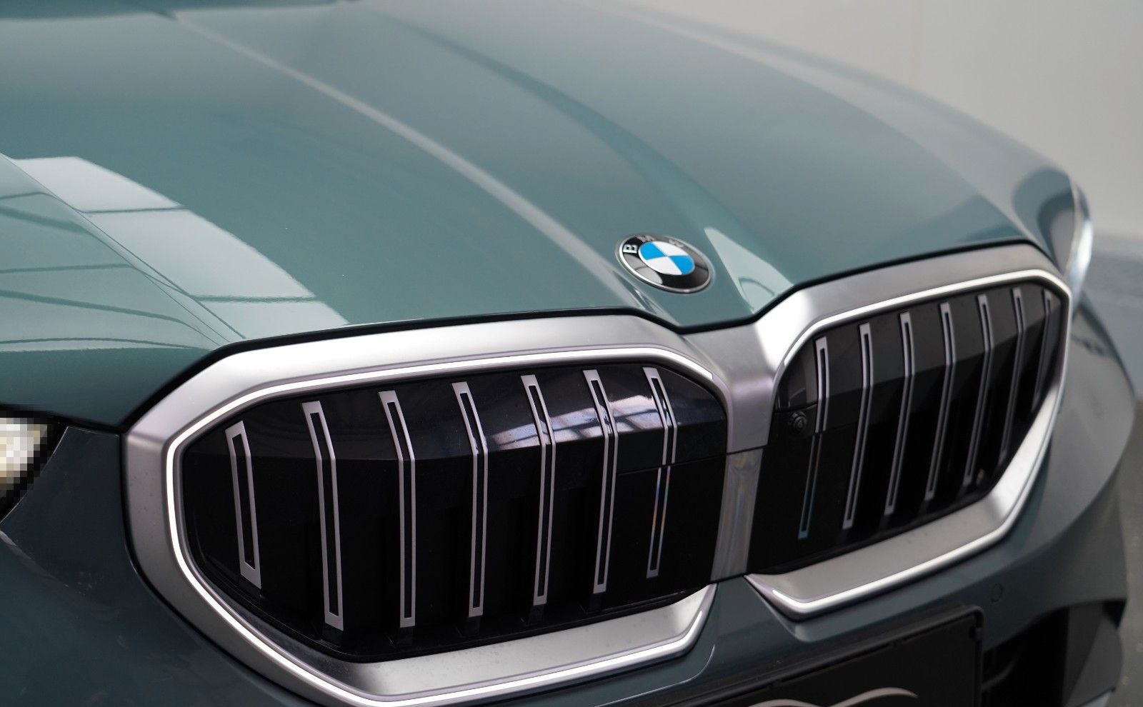 BMW 520d xDrive PANO ICONIC 360 HEADUP KEY B&W foto 11