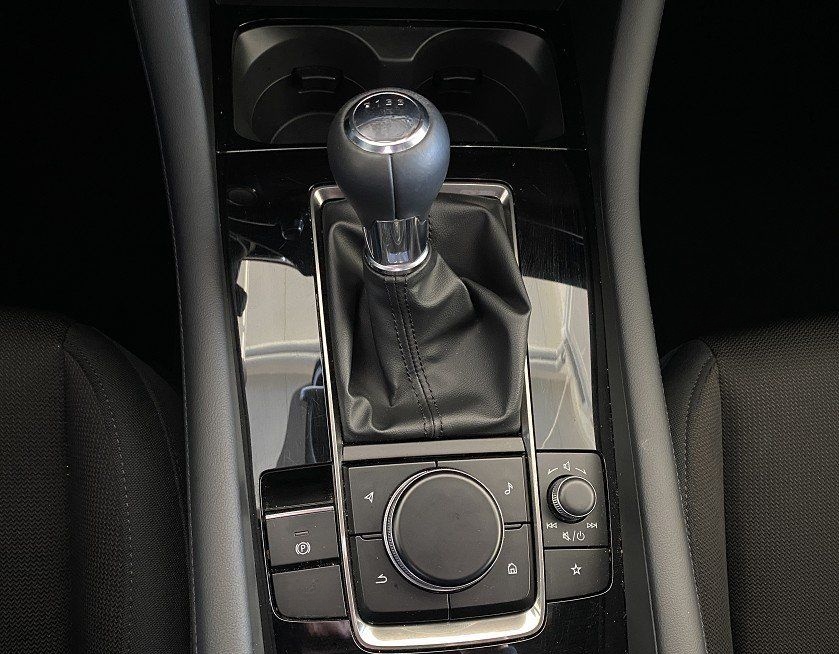 Mazda 3 2.5 Exclusive BOSE MATRIX 360° Werksgarantie 0 foto 8