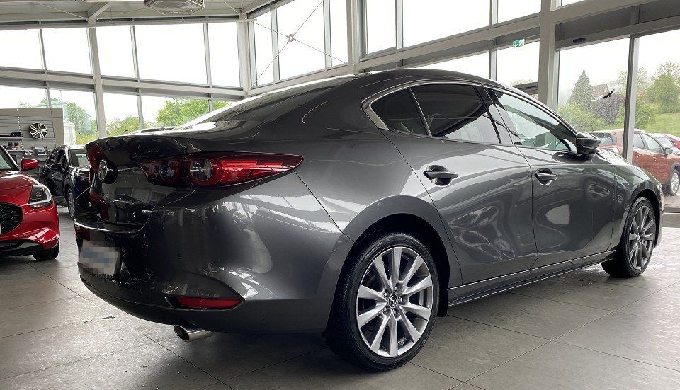 Mazda 3 4-Türer 2.5 Exclusive-Line AUTOMATK Bose, 360° foto 2