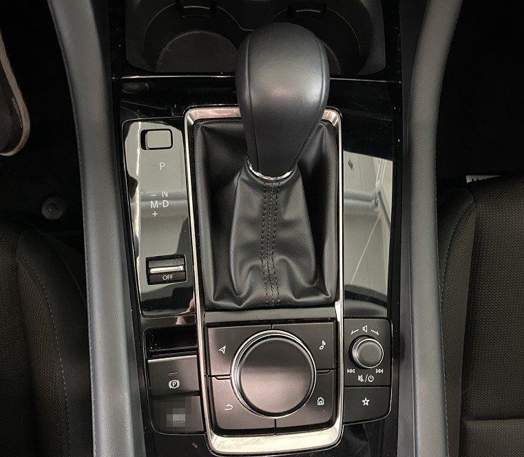 Mazda 3 4-Türer 2.5 Exclusive-Line AUTOMATK Bose, 360° foto 9