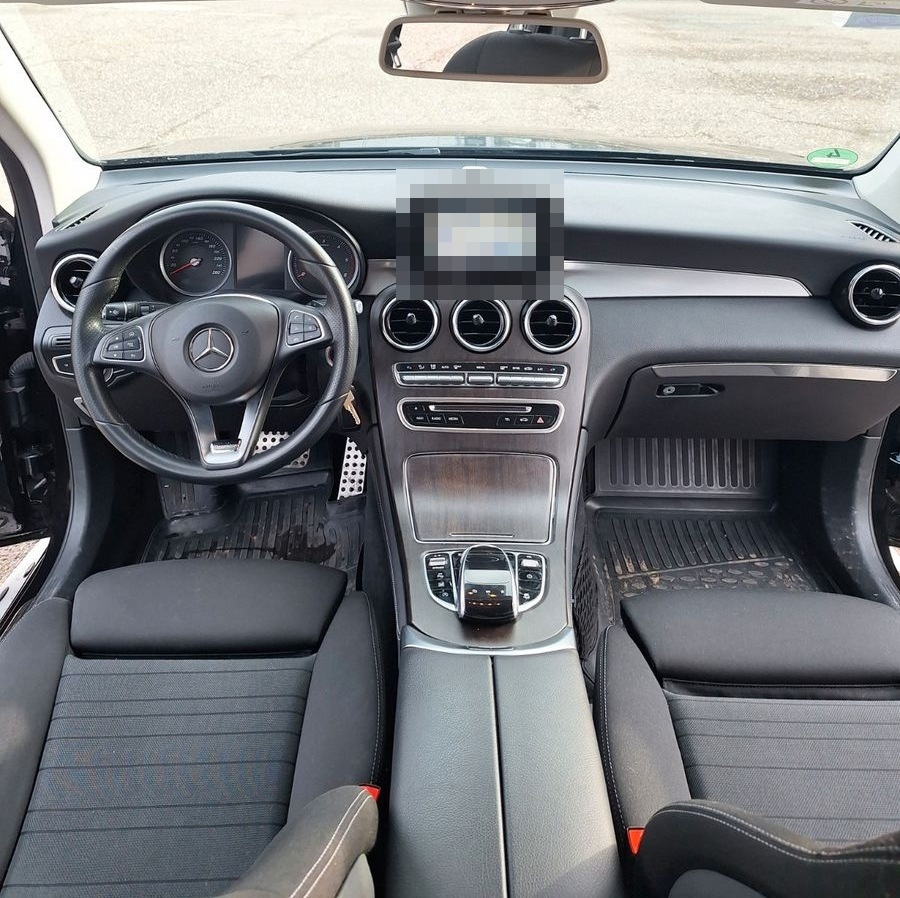 Mercedes-Benz GLC 220 d 4MATIC Autom. - foto 5