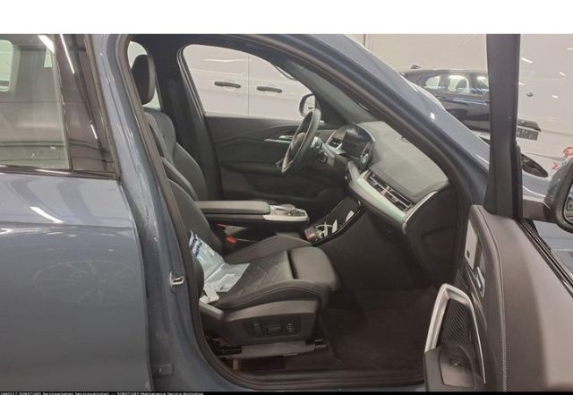 BMW X1 23d M-Sport SR19'' H/K PA DA+ MemoSitze Massa foto 5