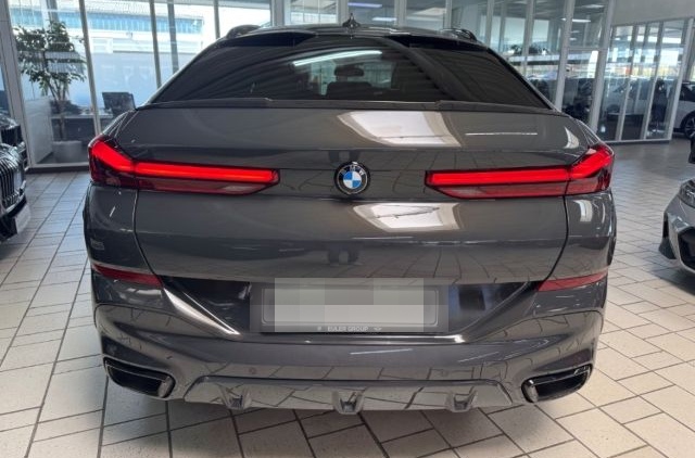 BMW X6 M50 i A 22'' Pano AHK H/K Leder Parkass. Lase foto 3